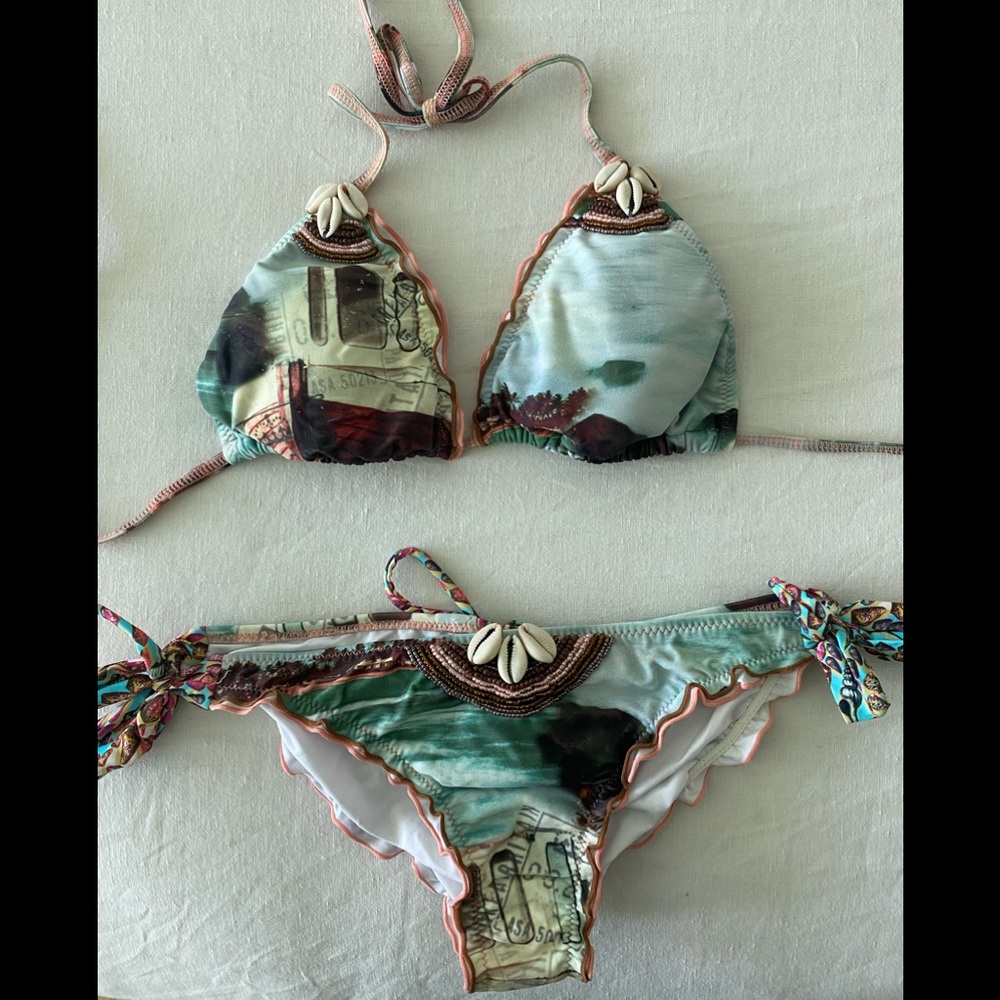 agua bendita bikini set with seashells & beads